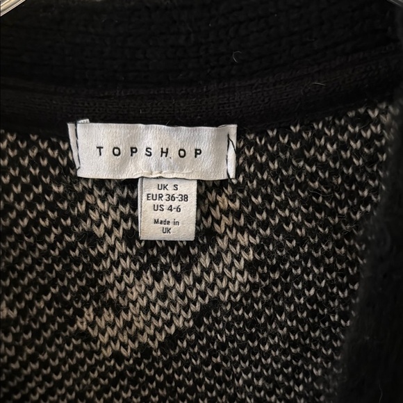Topshop Leopard Print Black and Cream Sweater - Picture 2 of 4